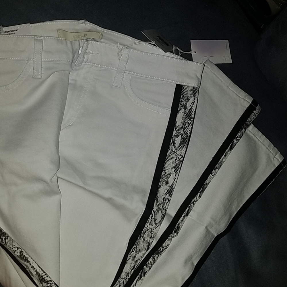 Pants - Picture 3 of 4